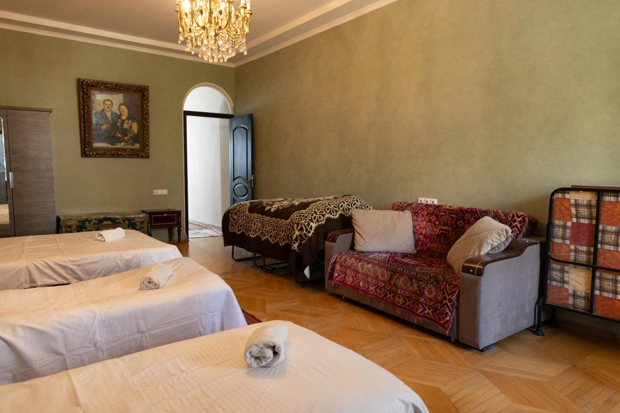 Hotel Wine House Tiflis Habitación foto