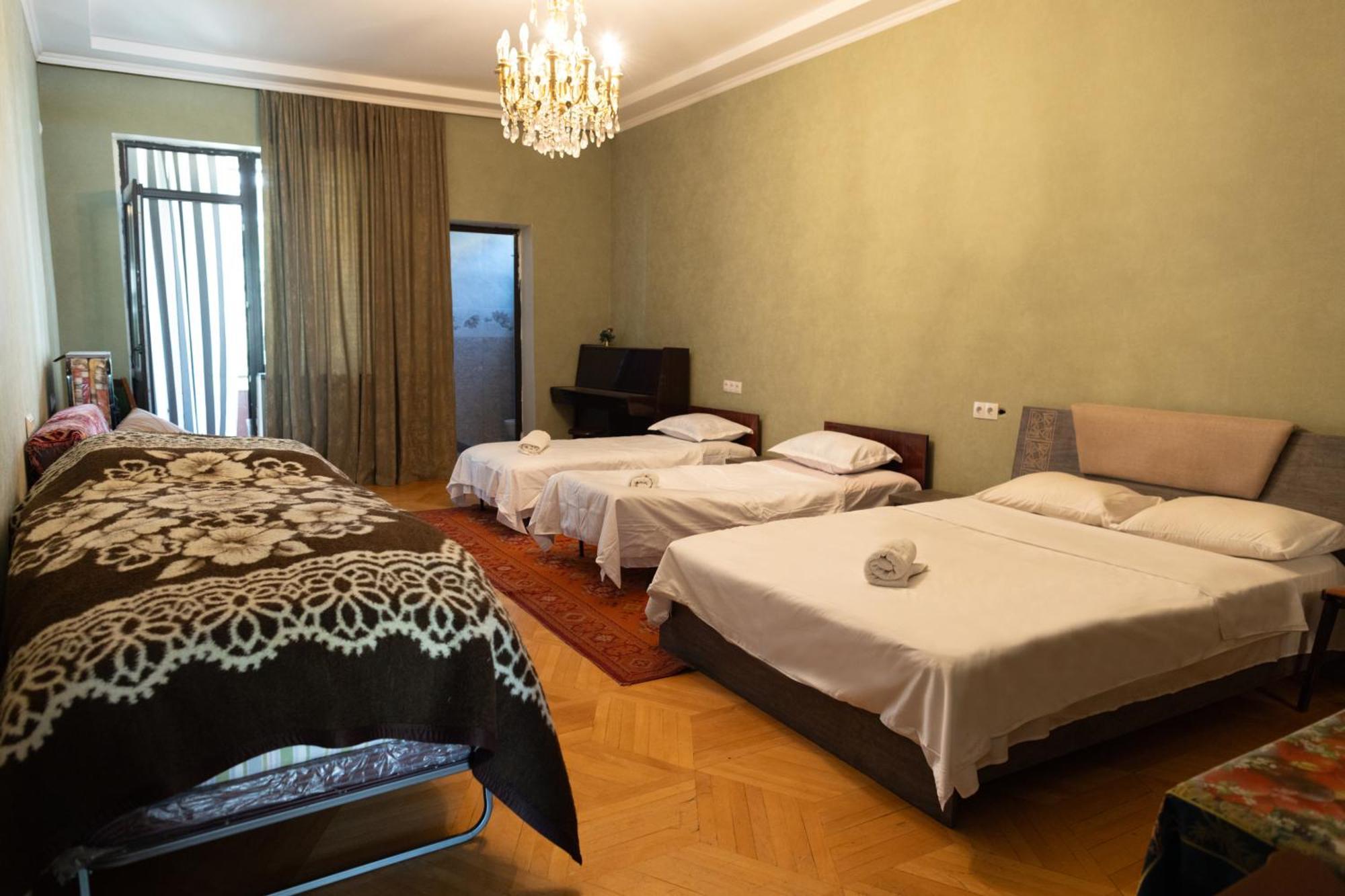 Hotel Wine House Tiflis Habitación foto